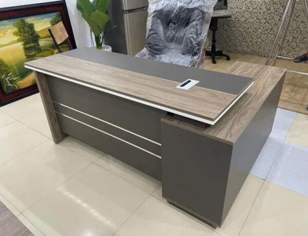 Mẫu Bàn Làm Việc Giám Đốc - BGD31