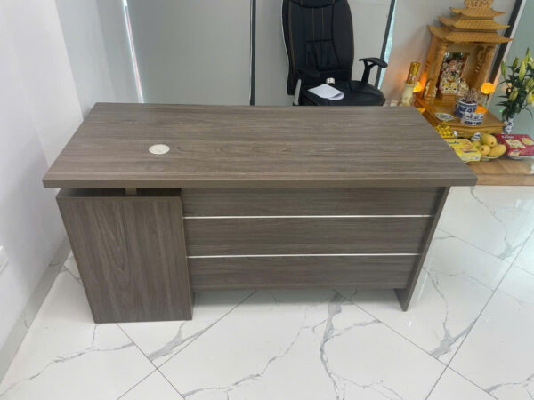 Mẫu Bàn Làm Việc Giám Đốc - BGD05