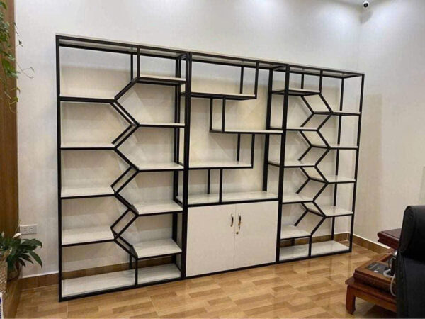 Mẫu Kệ Sắt Trưng Bày - THS06