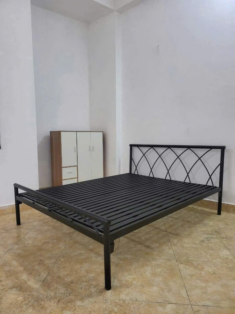 giường sắt